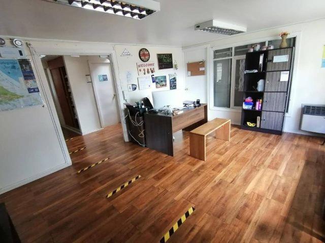 Refugio Bulnes Hostel Пуерто-Наталес Екстер'єр фото